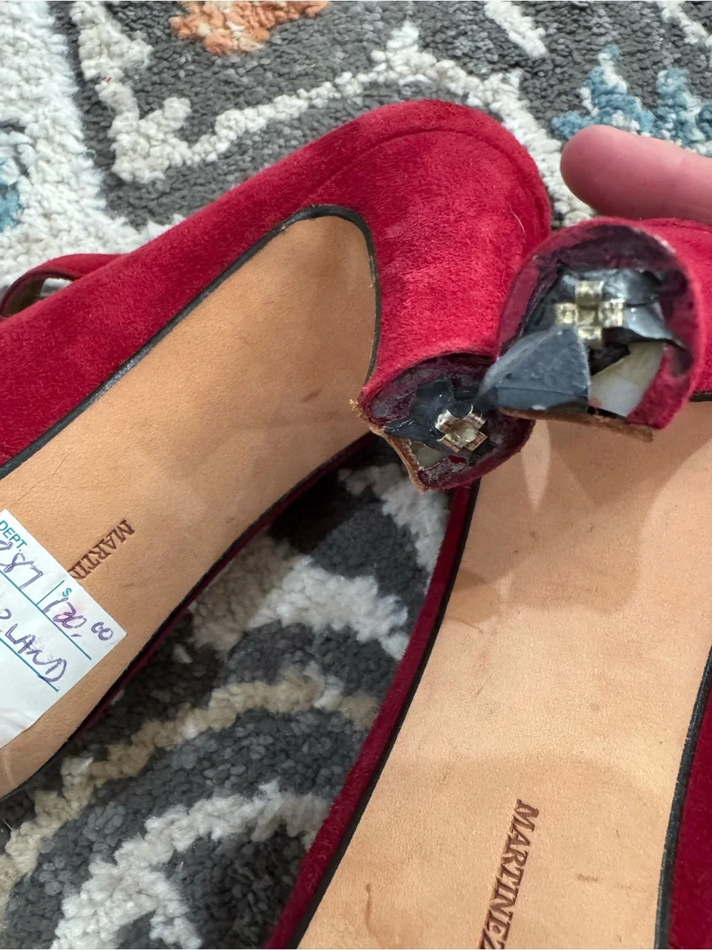 NEW Vintage Martinez Valero Red Suede Garland Heels NEEDS CAPS 6